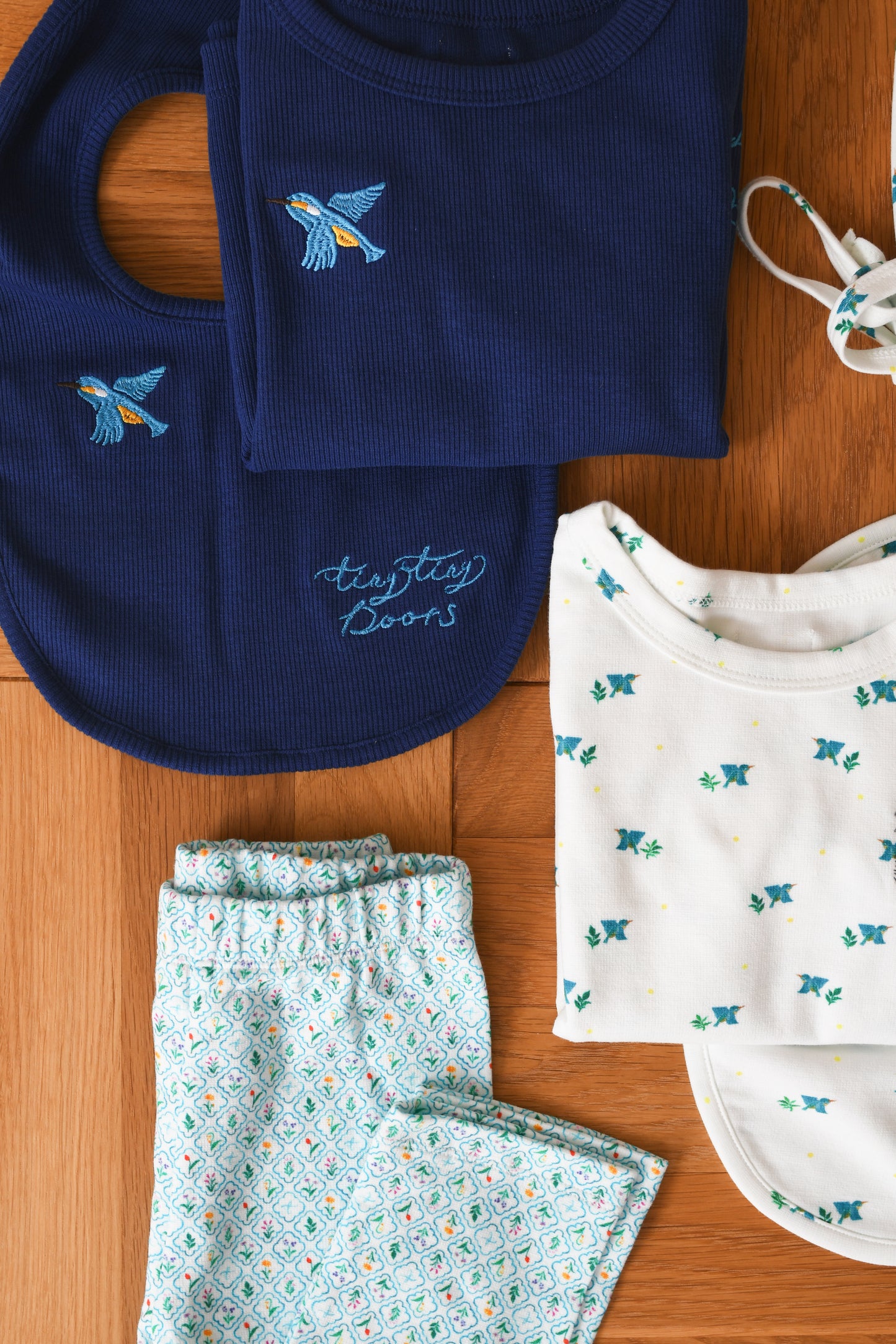 Long Sleeve T-Shirt - One-point Kawasemi