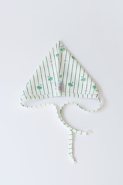 Bonnet - Swan