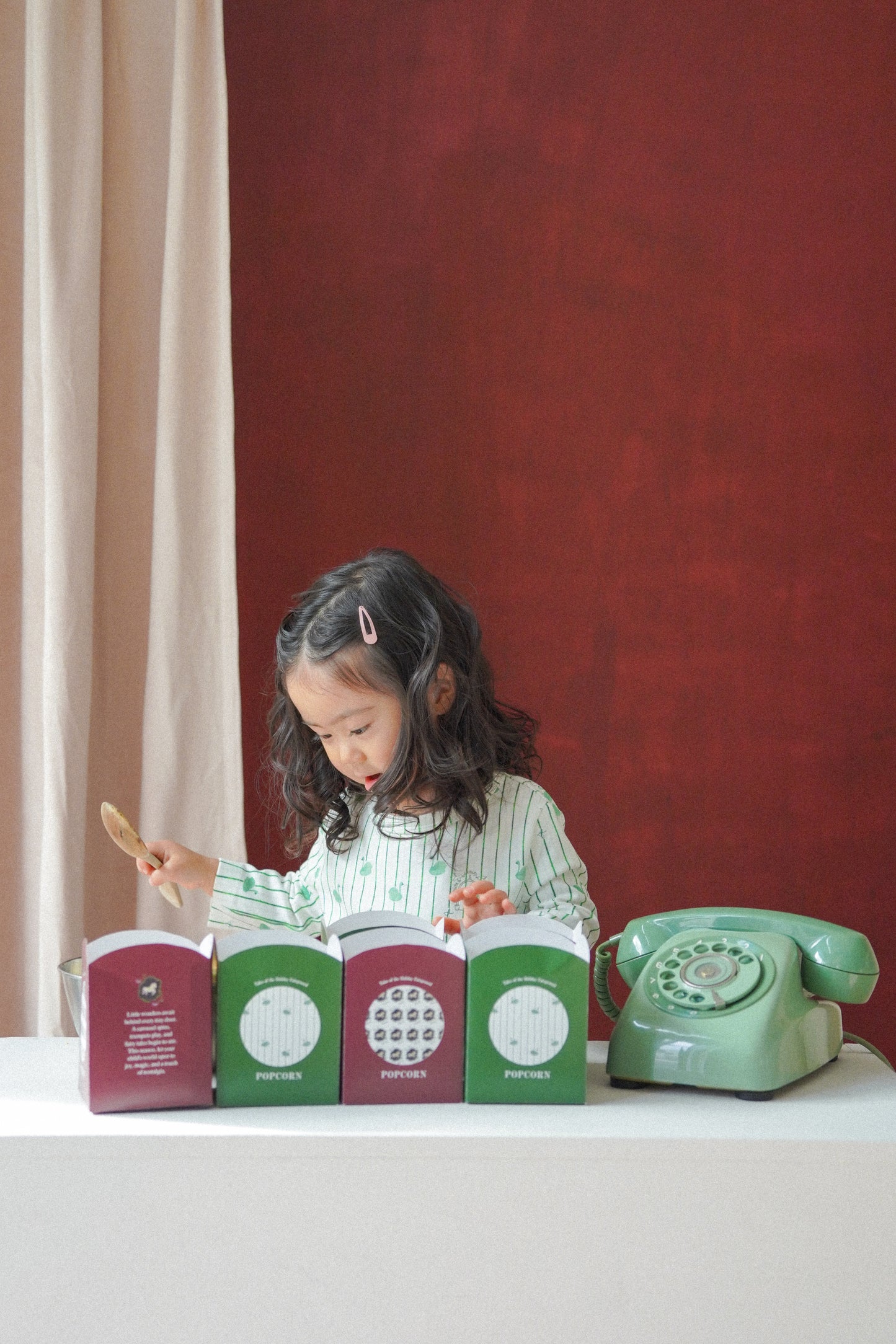 Long Sleeve T-Shirt - Swan