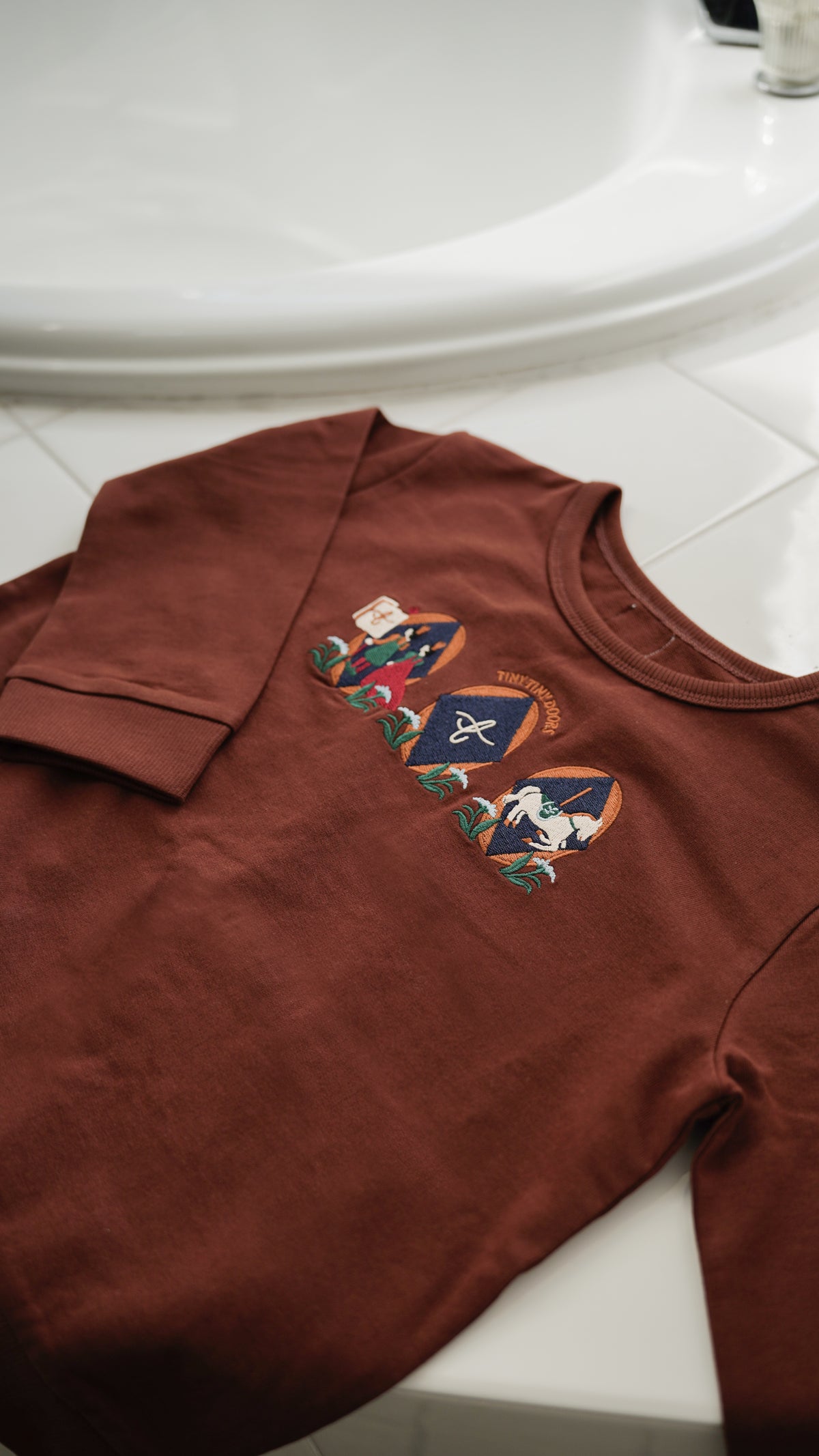 Sweatshirt - Emblems / Ram Raisin