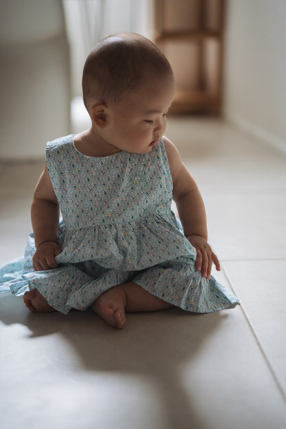 Sleeveless Dress - Flower